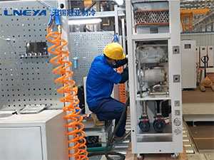冠亚恒温新能源电池包冷水机KRY系列生产流程工艺